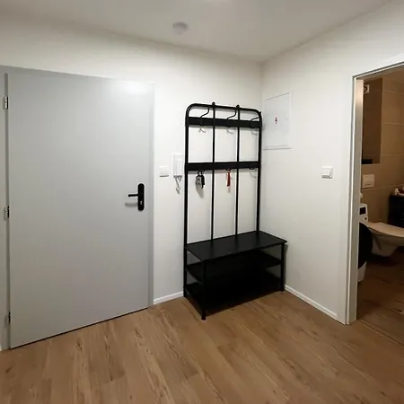 Modern Cosy Flat Near Vysehrad Apartamento Praga